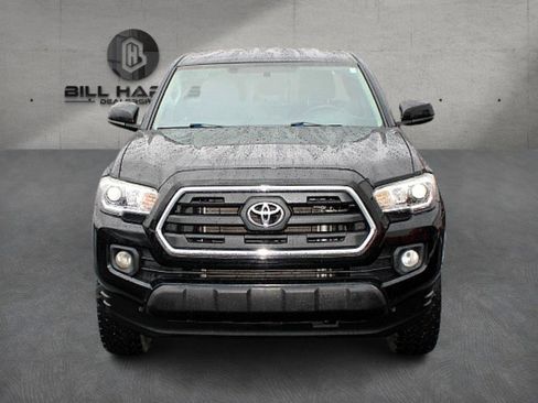 Used 2016 Toyota Tacoma SR5 image 2