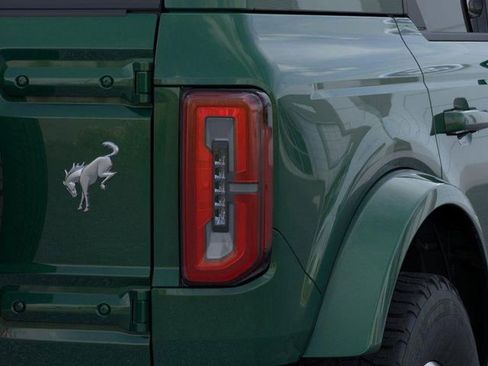 New 2025 Ford Bronco Outer Banks AWD/4WD image 23