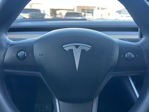 Used 2018 Tesla Model 3 Long Range RWD image 22