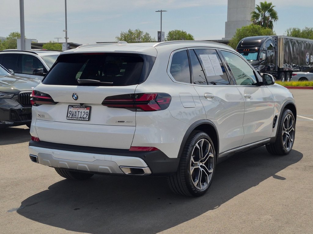 Used 2026 BMW X5 xDrive40i AWD/4WD image 6