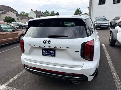Used 2025 Hyundai Palisade Calligraphy AWD/4WD image 11