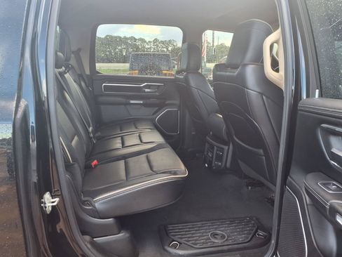 Used 2021 RAM 1500 Laramie RWD image 12