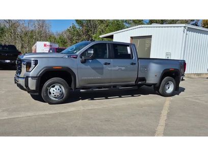 New 2026 GMC Sierra 3500 Pro w/ Convenience Package