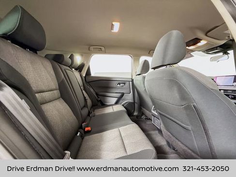 Certified 2024 Nissan Rogue SV image 28