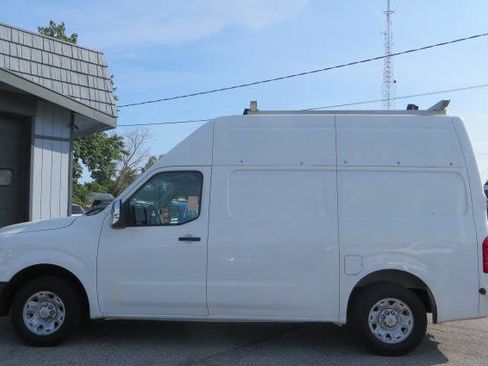 Used 2019 Nissan NV 2500 SV RWD image 5