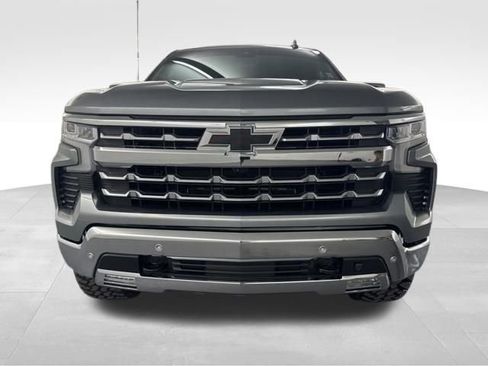 Certified 2025 Chevrolet Silverado 1500 LTZ w/ Technology Package image 3