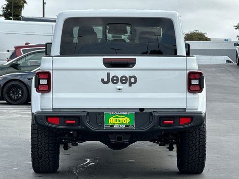 New 2026 Jeep Gladiator Rubicon AWD/4WD image 5