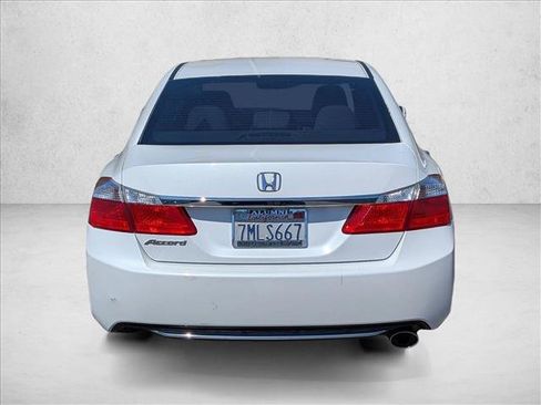 Used 2015 Honda Accord EX image 6