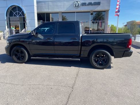 Used 2017 RAM 1500 Sport w/ Black Ram 1500 Sport Group AWD/4WD image 9