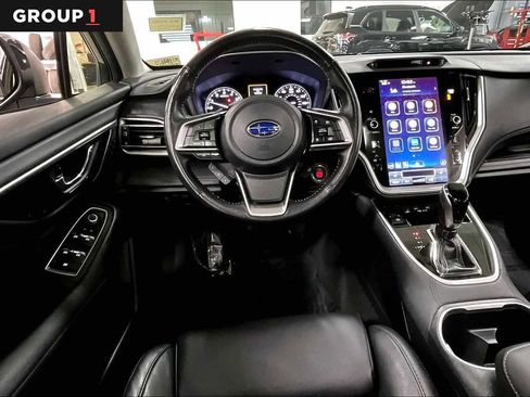 Used 2021 Subaru Outback Limited image 5