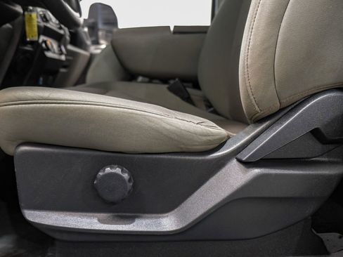 Used 2022 Ford F250 XL w/ STX Appearance Package image 32