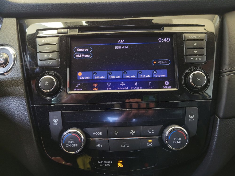 Used 2018 Nissan Rogue SL AWD/4WD image 25