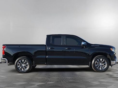 Used 2024 Chevrolet Silverado 1500 LT RWD image 4