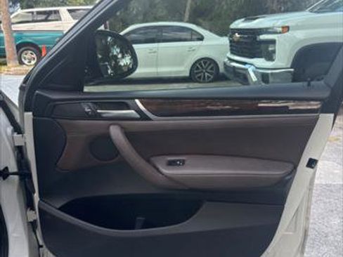 Used 2017 BMW X4 xDrive28i image 23