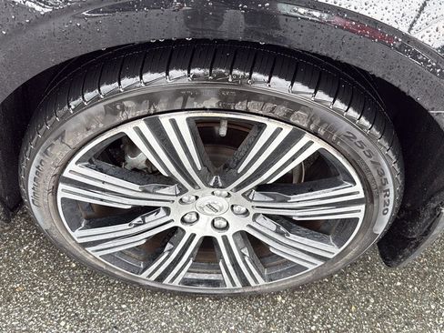 Used 2022 Volvo S90 B6 Inscription w/ Advanced Package image 7