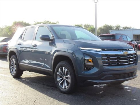 New 2026 Chevrolet Equinox LT w/ Safety and Technology Package image 3