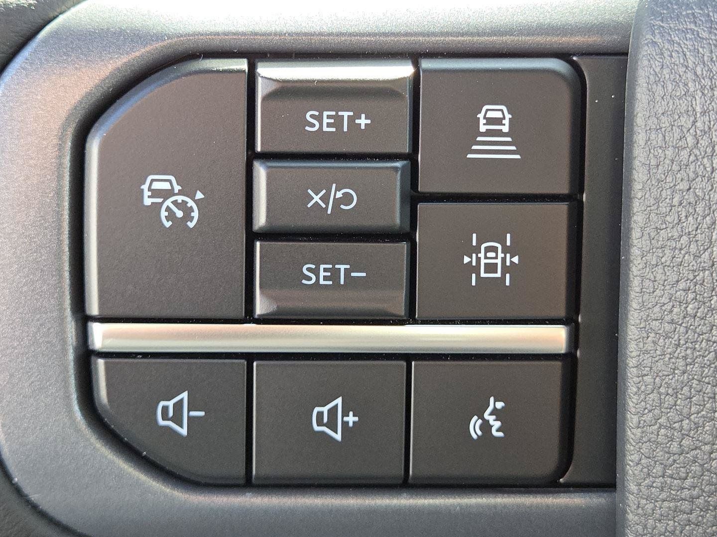 Used 2024 Ford F150 XLT w/ Equipment Group 302A MID RWD image 27