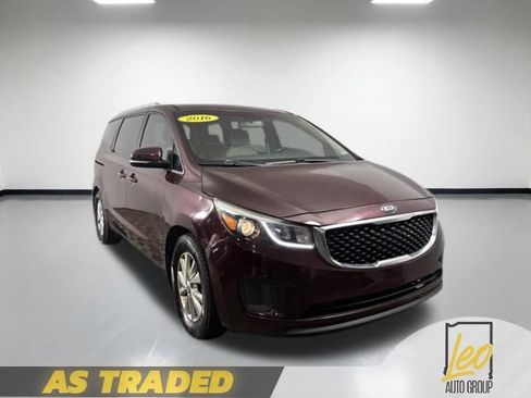 Used 2016 Kia Sedona LX w/ LX Essentials Premium Package FWD image 7