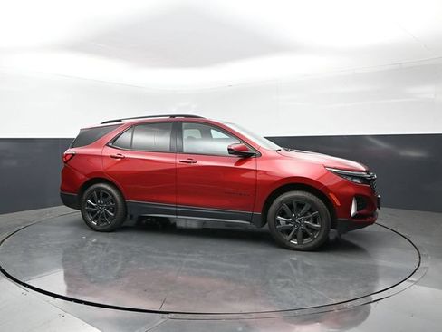 Used 2024 Chevrolet Equinox RS AWD/4WD image 6