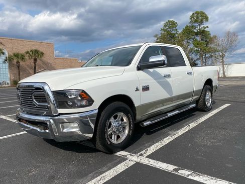Used 2011 RAM 2500 Laramie image 2