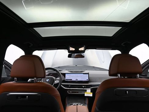 New 2026 BMW X5 xDrive50e AWD/4WD image 17