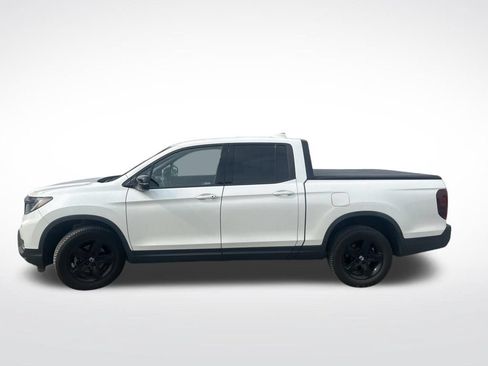 Used 2021 Honda Ridgeline Black Edition image 9
