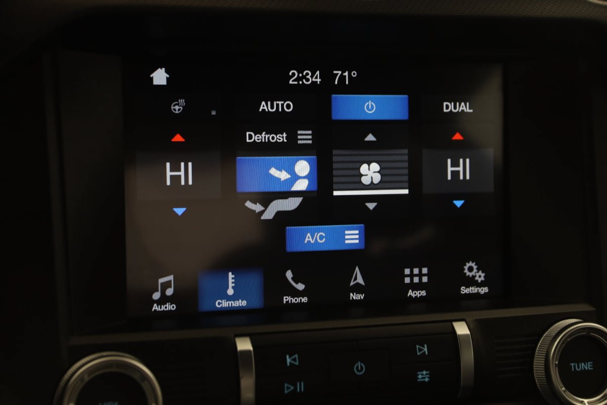 Used 2019 Ford Mustang GT Premium w/ Equipment Group 401A RWD image 35