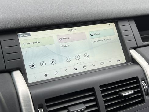 Used 2018 Land Rover Discovery Sport HSE image 26