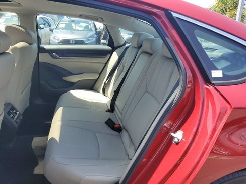 Certified 2021 Honda Accord EX-L image 11
