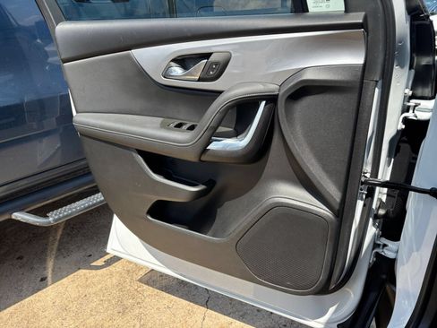 Used 2026 Chevrolet Blazer LT FWD image 15