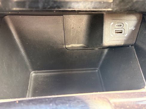 Used 2023 Jeep Compass Latitude AWD/4WD image 19