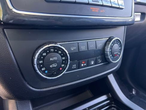 Used 2019 Mercedes-Benz GLS 450 4MATIC image 26