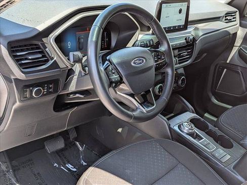 Used 2024 Ford Escape Active AWD/4WD image 10