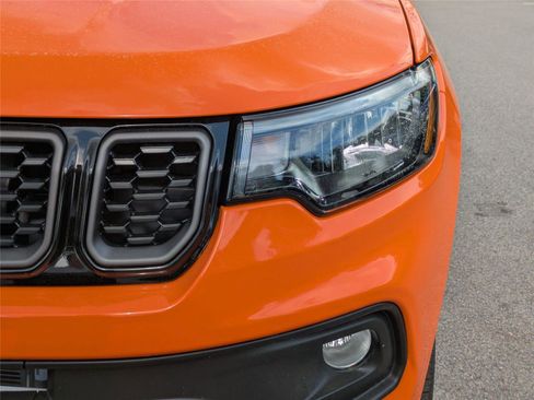 New 2026 Jeep Compass Latitude AWD/4WD image 10