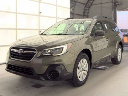 Used 2019 Subaru Outback 2.5i AWD/4WD image 15