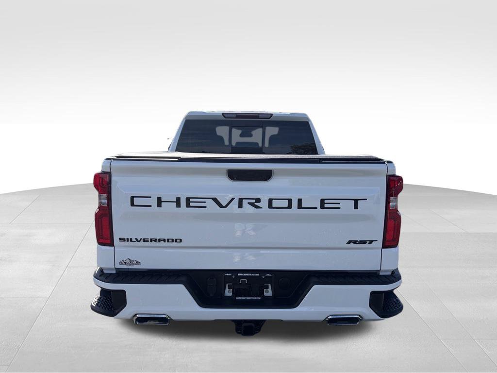 Used 2023 Chevrolet Silverado 1500 RST AWD/4WD image 16
