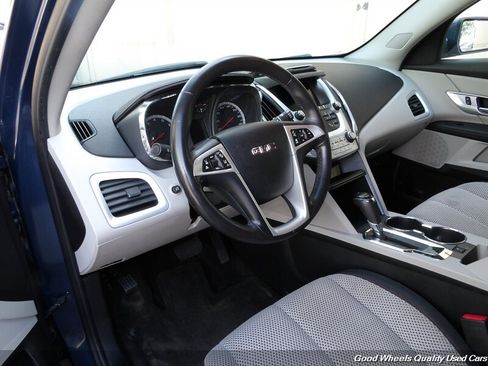 Used 2017 GMC Terrain SLE w/ Technology Package AWD/4WD image 12