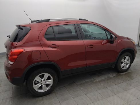 Used 2022 Chevrolet Trax LT w/ Driver Confidence Package AWD/4WD image 10