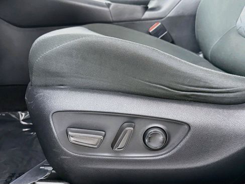 Certified 2023 Toyota RAV4 XLE FWD image 27