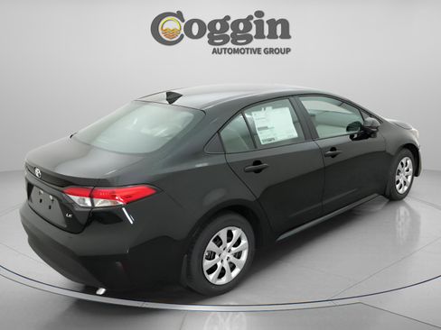 New 2026 Toyota Corolla LE image 17