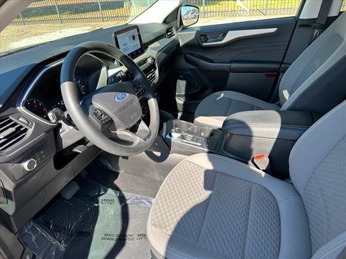 Used 2022 Ford Escape SE image 10