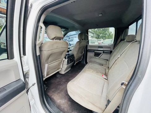 Used 2017 Ford F150 XLT w/ Equipment Group 302A Luxury RWD image 15