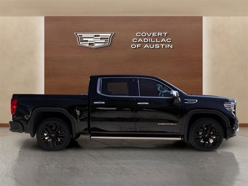 Used 2022 GMC Sierra 1500 Denali image 5