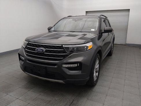 Used 2020 Ford Explorer XLT w/ Equipment Group 202A RWD image 15
