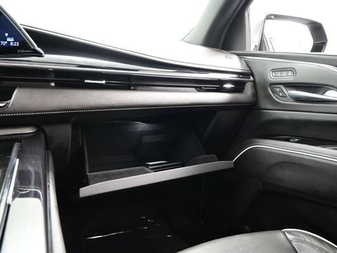 Used 2024 Cadillac Escalade Sport w/ Touring Package AWD/4WD image 27