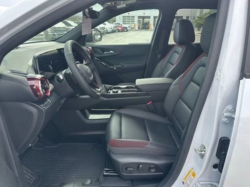 New 2026 Chevrolet Equinox RS w/ Convenience Package III AWD/4WD image 2