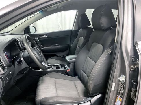 Used 2019 Kia Sportage LX image 10