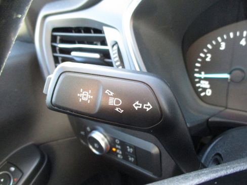 Used 2022 Ford Escape SEL image 19