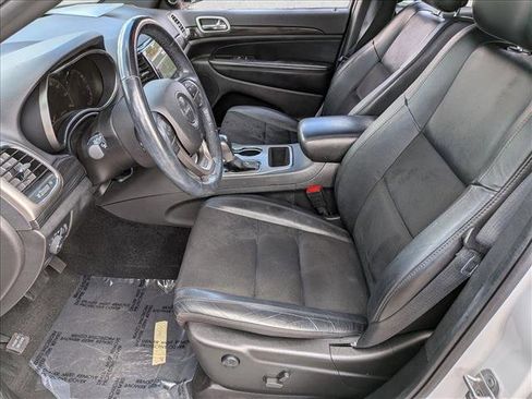 Used 2021 Jeep Grand Cherokee Laredo X image 17