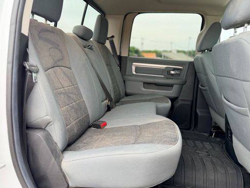 Used 2014 RAM 1500 Lone Star AWD/4WD image 18